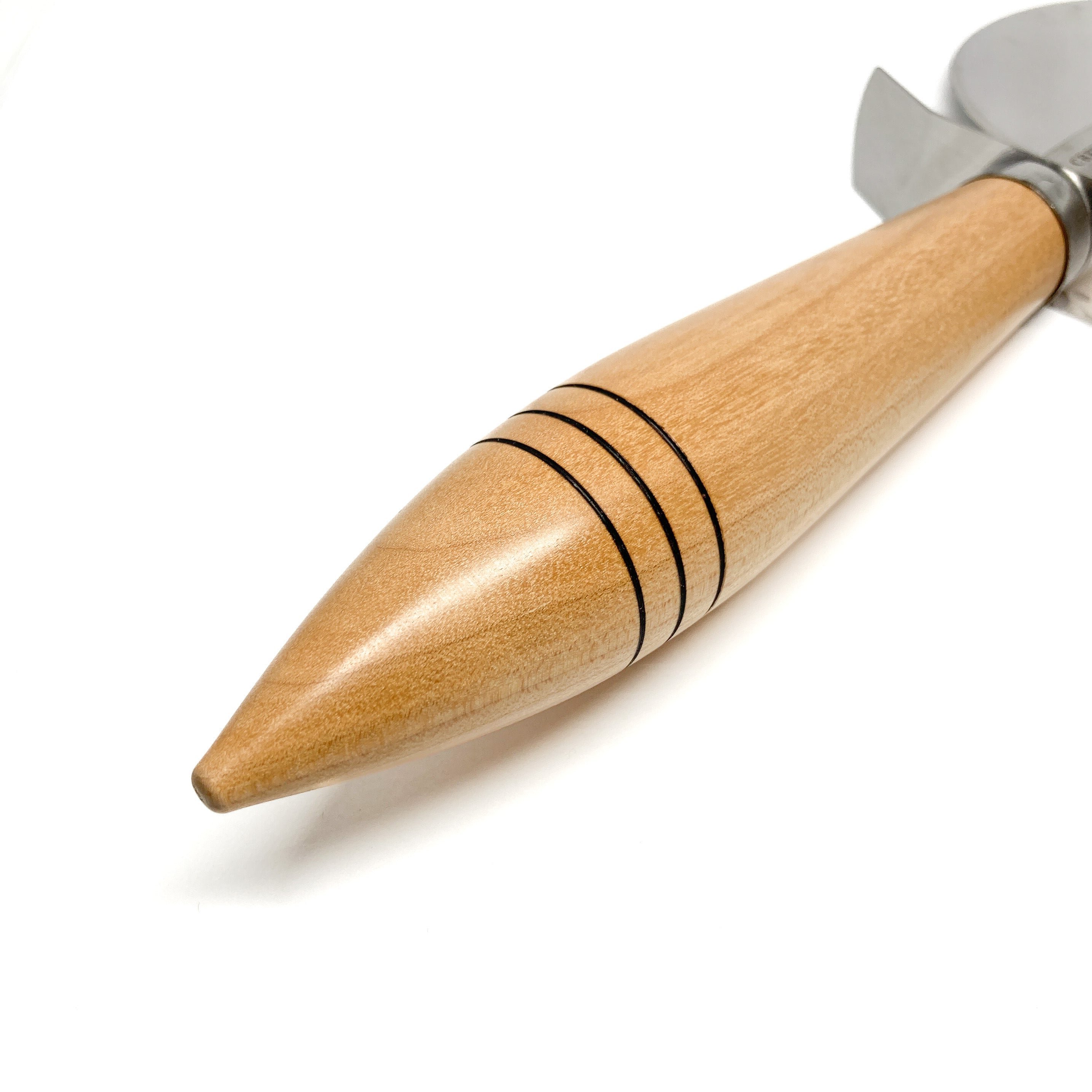 Coupe-pizza en bois tourné