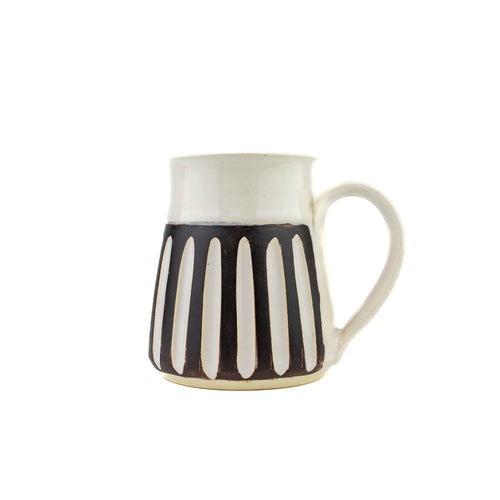 Mug rayé marron et blanc