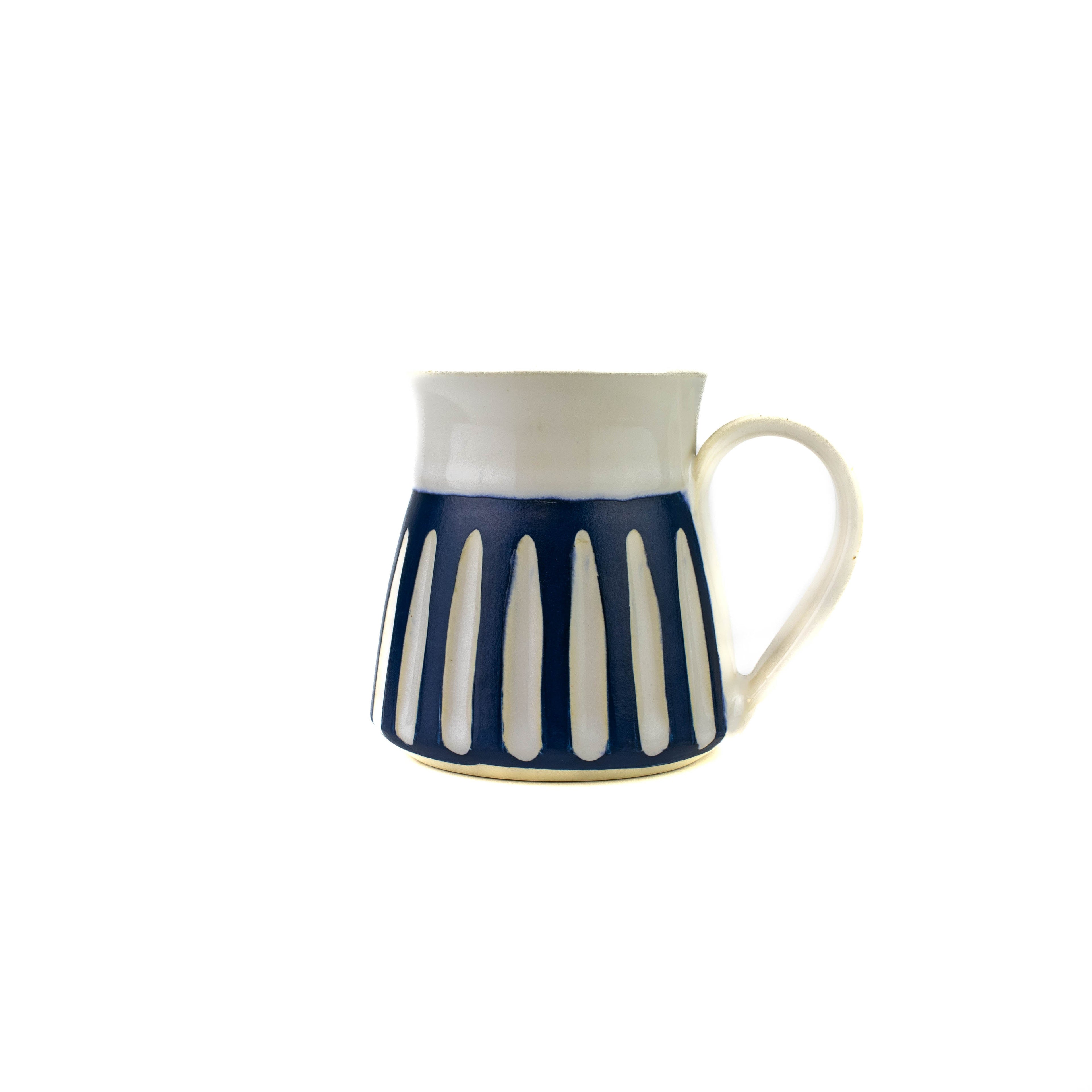 Mug rayé bleu et blanc