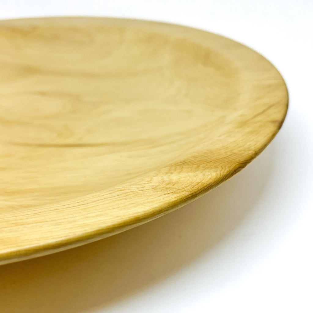 Plat en cèdre jaune