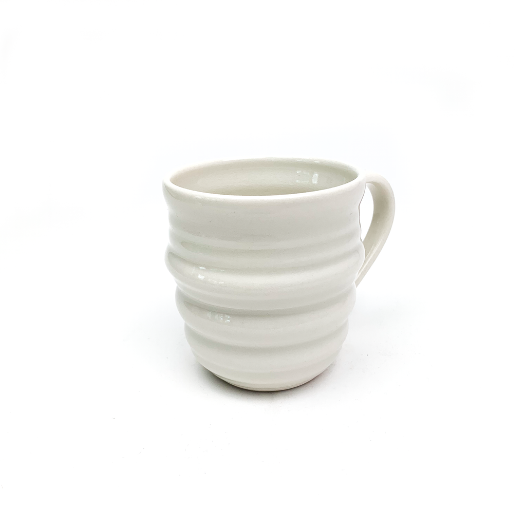 Tasse anse porcelaine