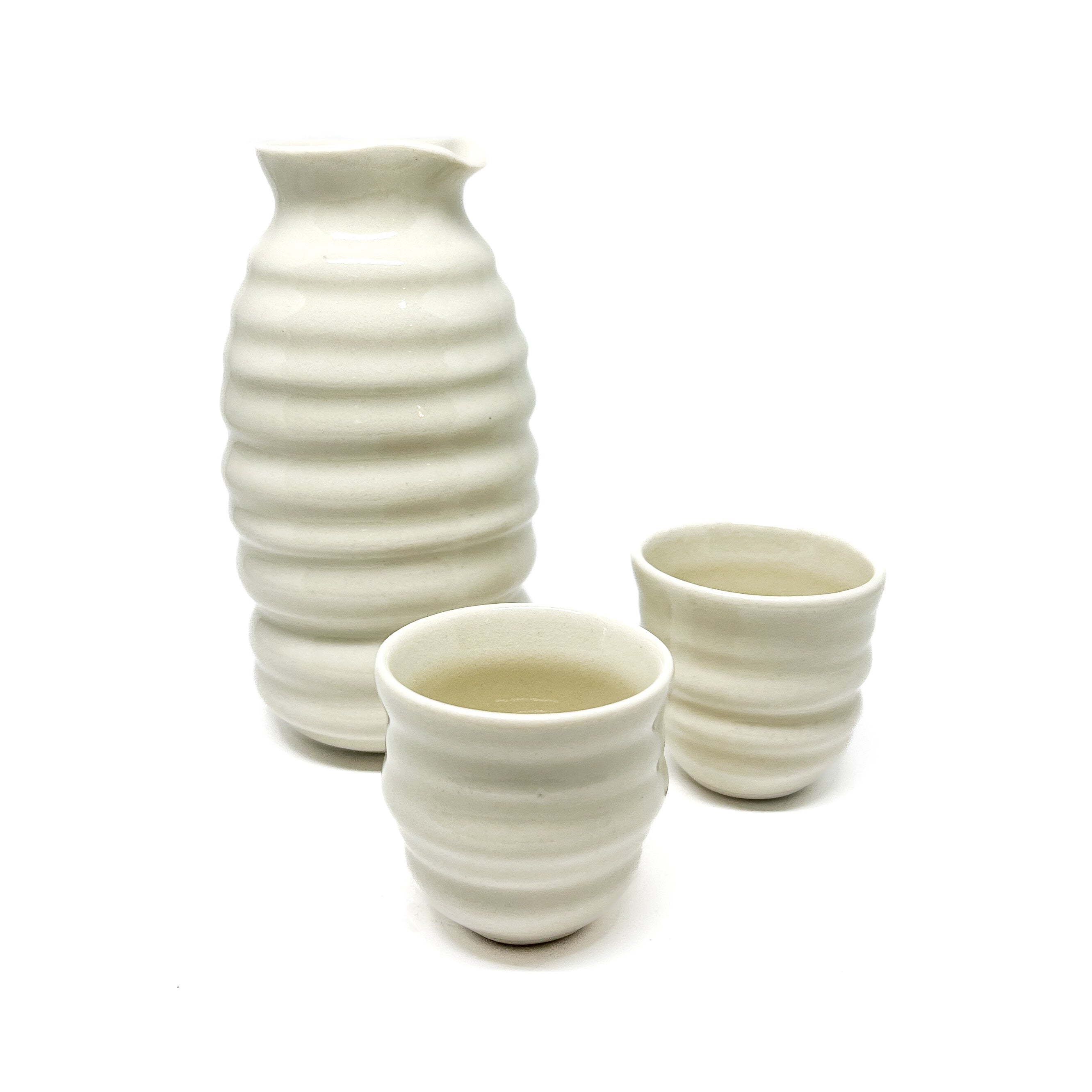 Bouteille de saké en porcelaine