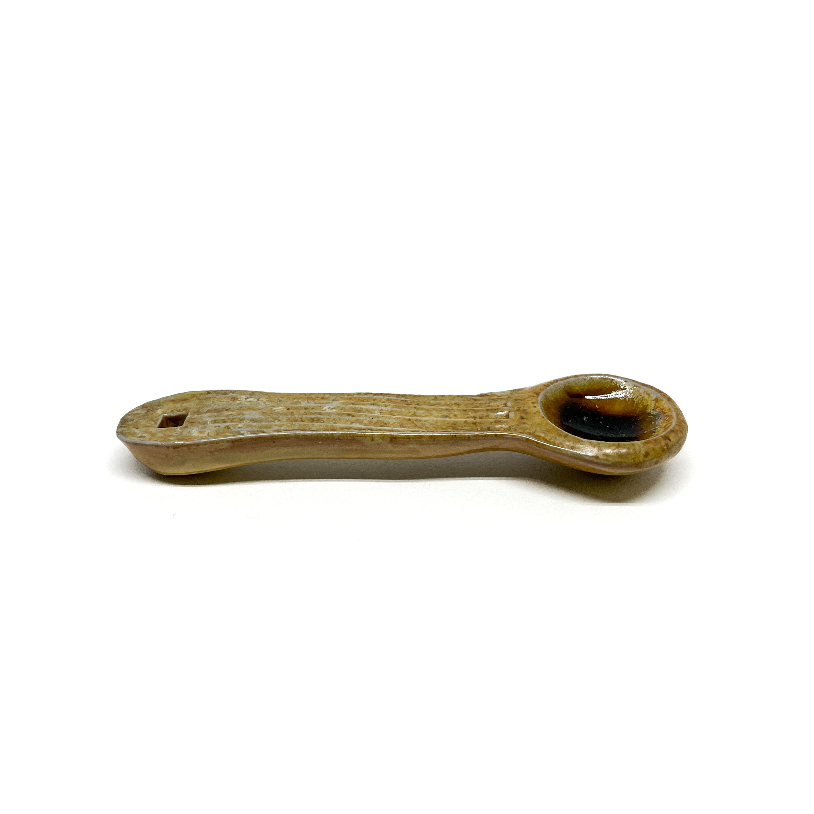 Cuillère de taille moyenne, décorée au sel
