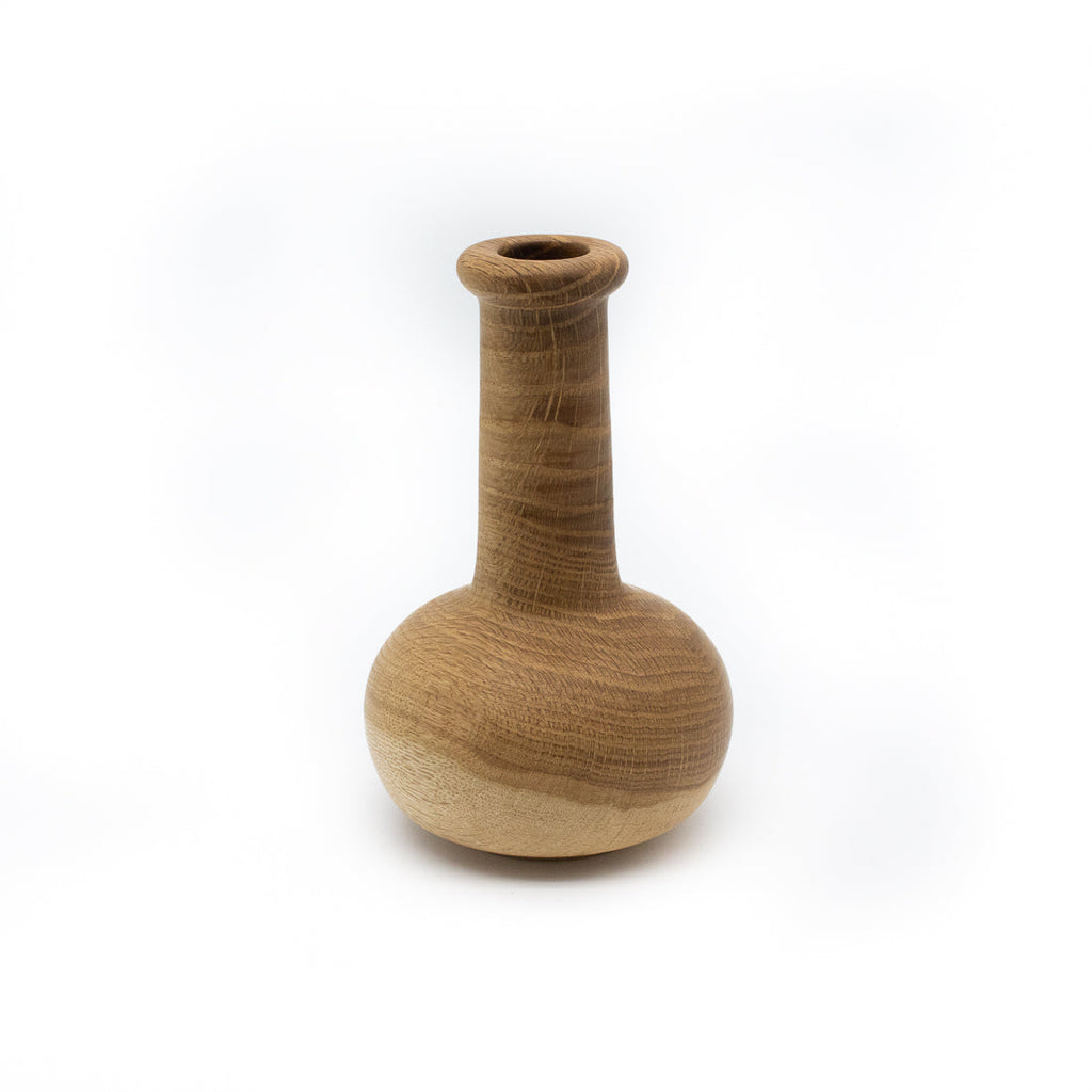 Vase en chêne